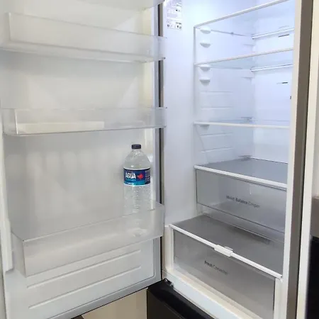 Casa Com Jardim Privado E Estacionamento No Interior Amares