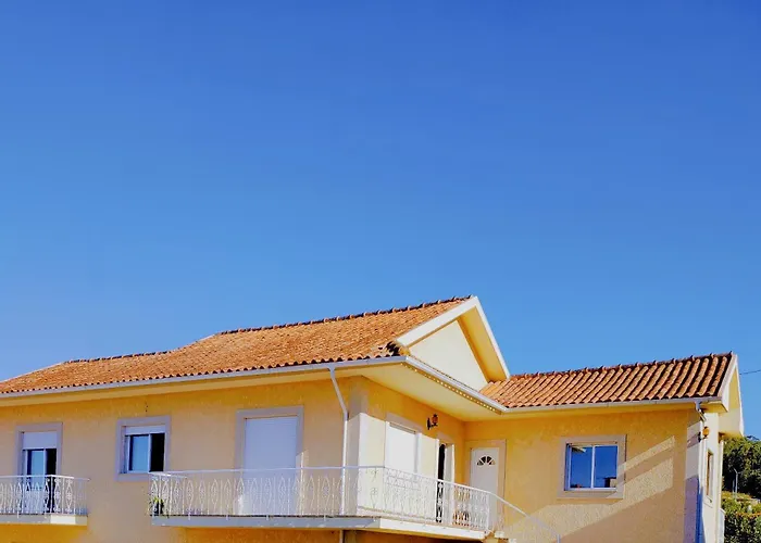 Casa Com Jardim Privado E Estacionamento No Interior בית נופש *